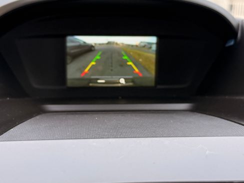 Used 2018 Ford Escape SE w/ Ford Safe & Smart Package image 9