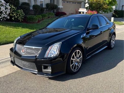 Used 2009 Cadillac CTS V image 4