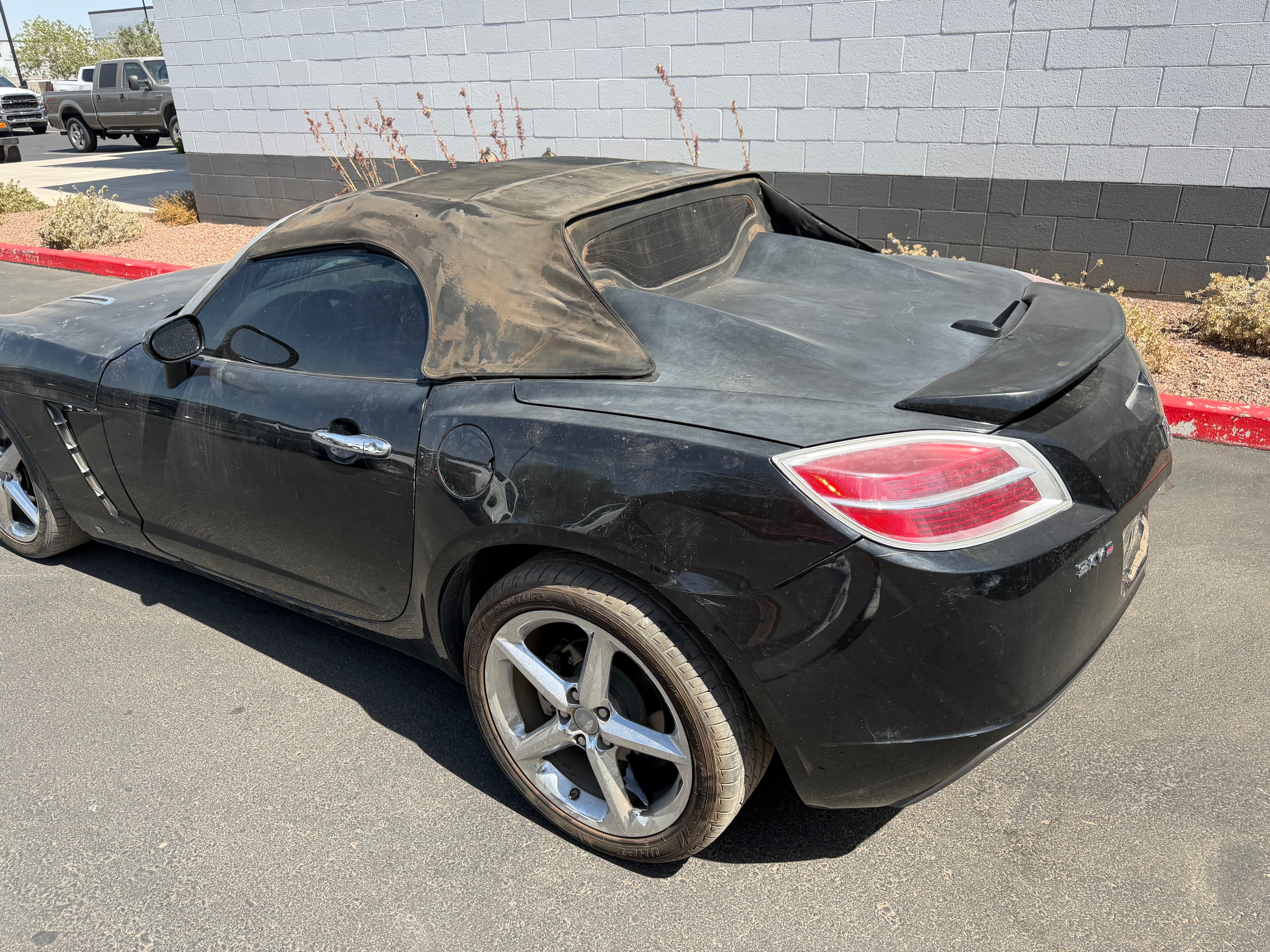 Used 2008 Saturn Sky Red Line RWD image 4
