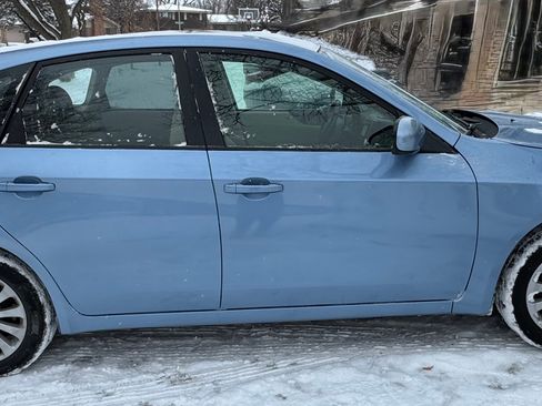 Used 2011 Subaru Impreza 2.5i Premium image 2