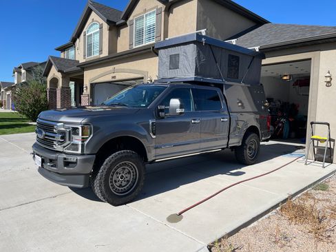 Used 2022 Ford F350 Limited image 9