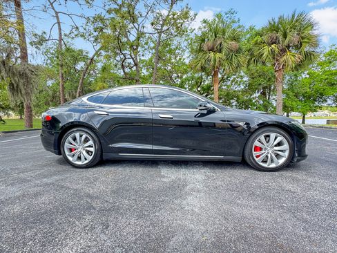 Used 2014 Tesla Model S P85 image 5