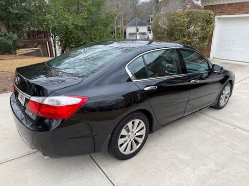 Used 2015 Honda Accord EX-L image 5