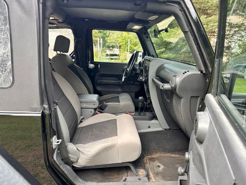 Used 2010 Jeep Wrangler Sport AWD/4WD image 11