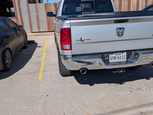 Used 2016 RAM 1500 Lone Star image 2