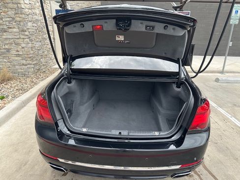 Used 2013 BMW 740Li image 6