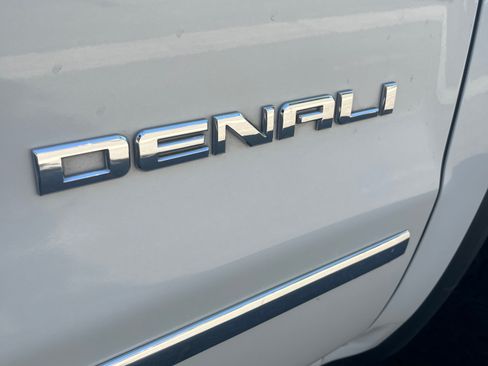 Used 2017 GMC Sierra 1500 Denali AWD/4WD image 24
