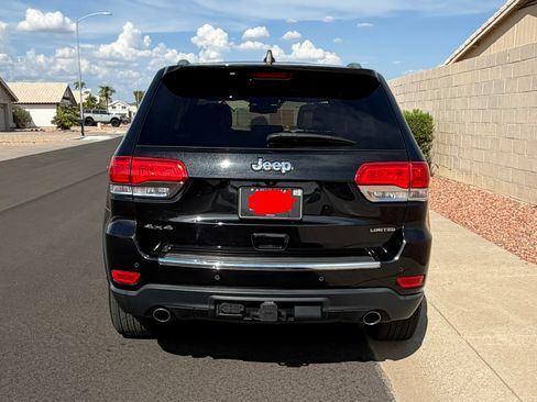 Used 2014 Jeep Grand Cherokee Limited w/ Luxury Group II AWD/4WD image 5