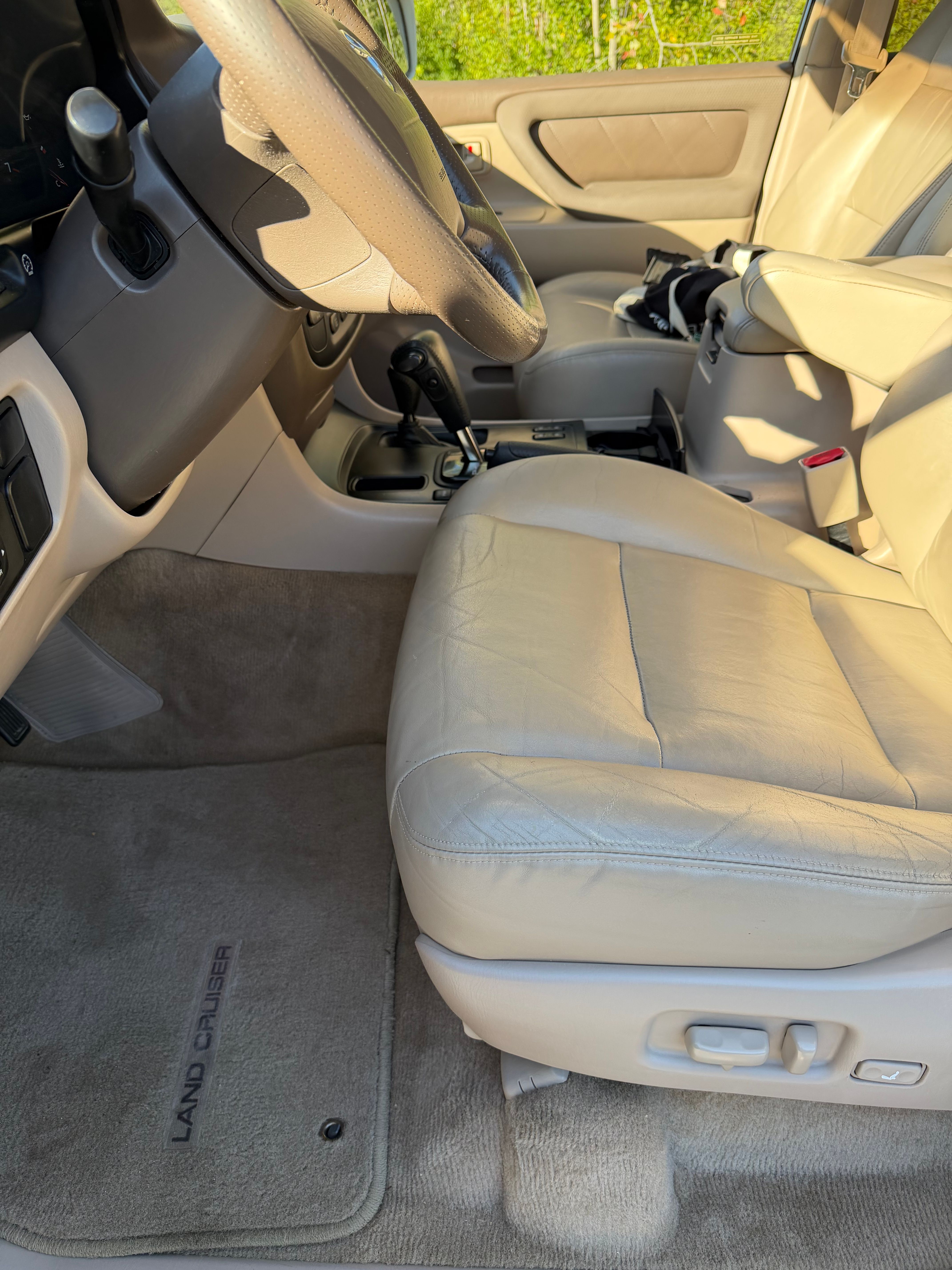 Used 2002 Toyota Land Cruiser AWD/4WD image 18