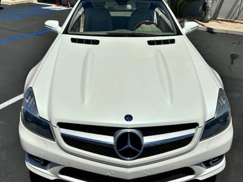 Used 2011 Mercedes-Benz SL 550 image 22