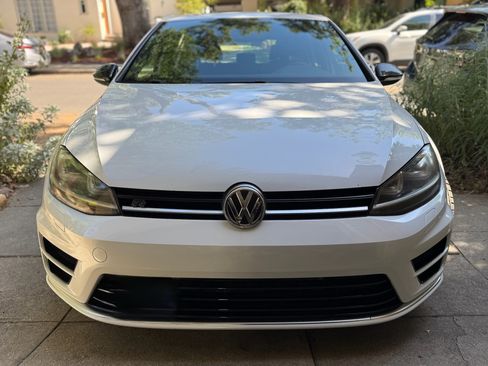Used 2016 Volkswagen Golf R 4-Door AWD/4WD image 5