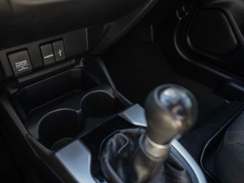 Used 2015 Honda Fit EX image 25