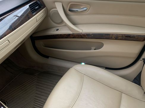 Used 2007 BMW 328xi Sedan image 22