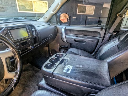 Used 2013 GMC Sierra 1500 SLE w/ Power Tech Package image 11