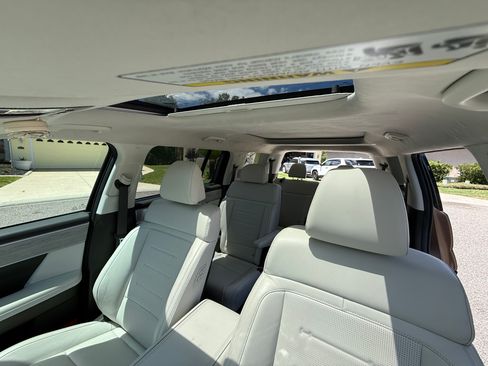 Used 2025 Hyundai Santa Fe Calligraphy image 13