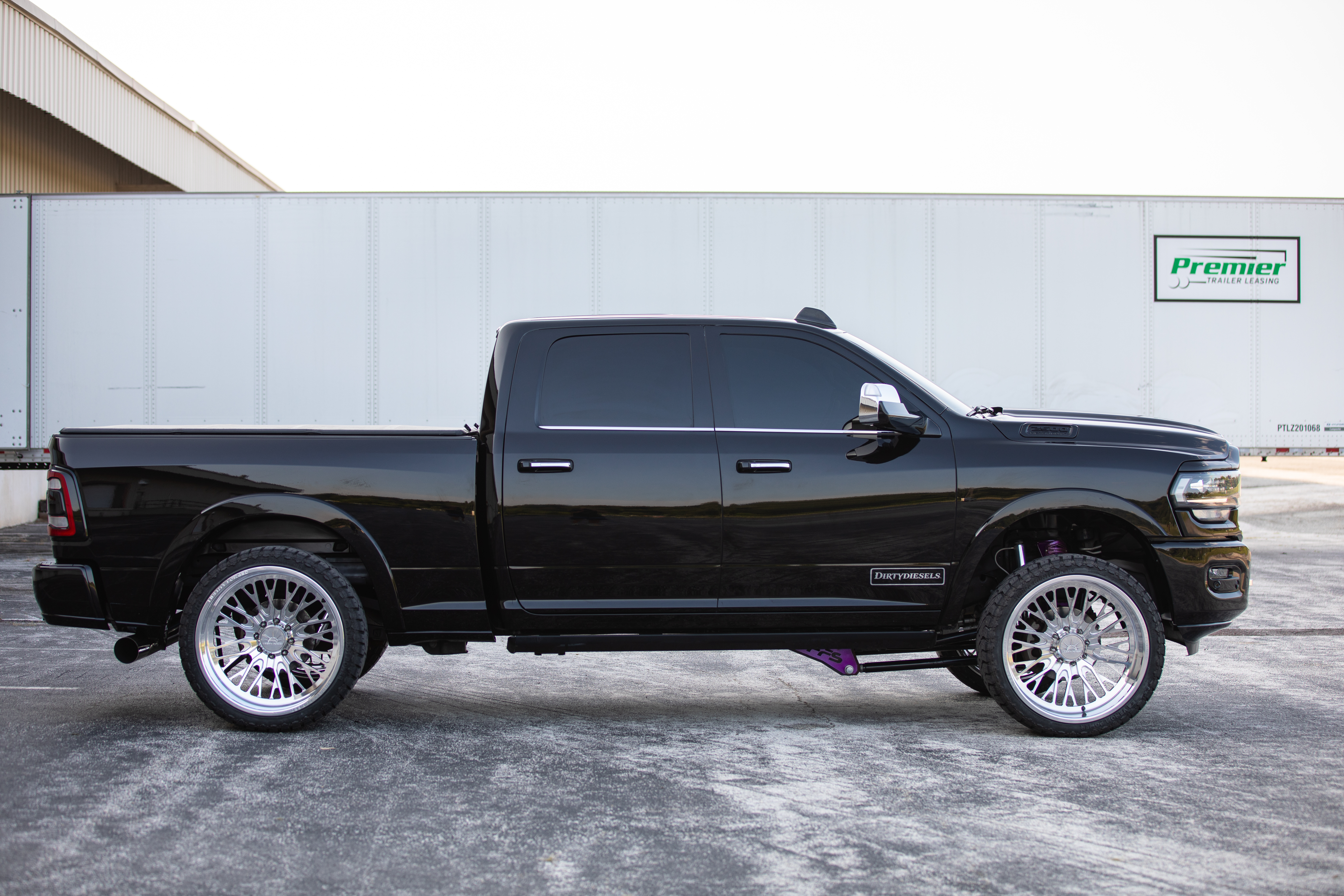 Used 2020 RAM 2500 Limited AWD/4WD image 23