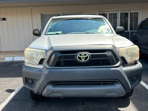 Used 2012 Toyota Tacoma 2WD Regular Cab image 1