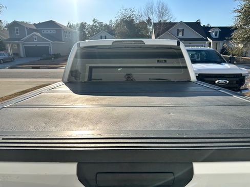 Used 2015 Ford F150 XL w/ Equipment Group 101A Mid image 6