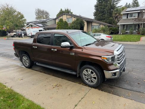 Used 2017 Toyota Tundra 1794 Edition image 4