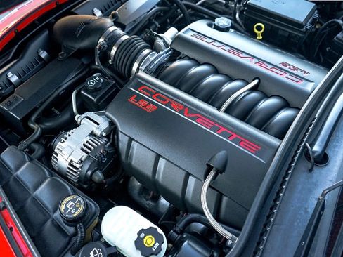 Used 2005 Chevrolet Corvette Convertible w/ Preferred Equipment Group RWD image 5
