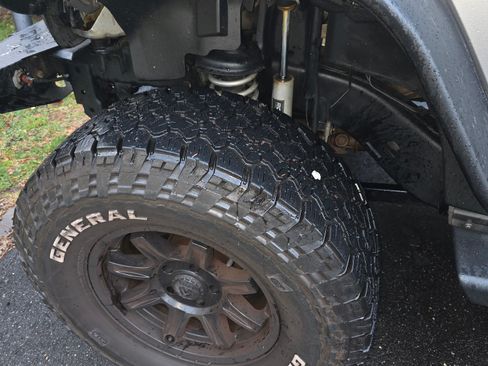 Used 2016 Jeep Wrangler Unlimited Sport w/ Quick Order Package 24S image 8