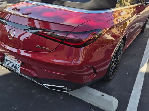 Used 2025 Mercedes-Benz CLE 300 4MATIC Cabriolet image 6