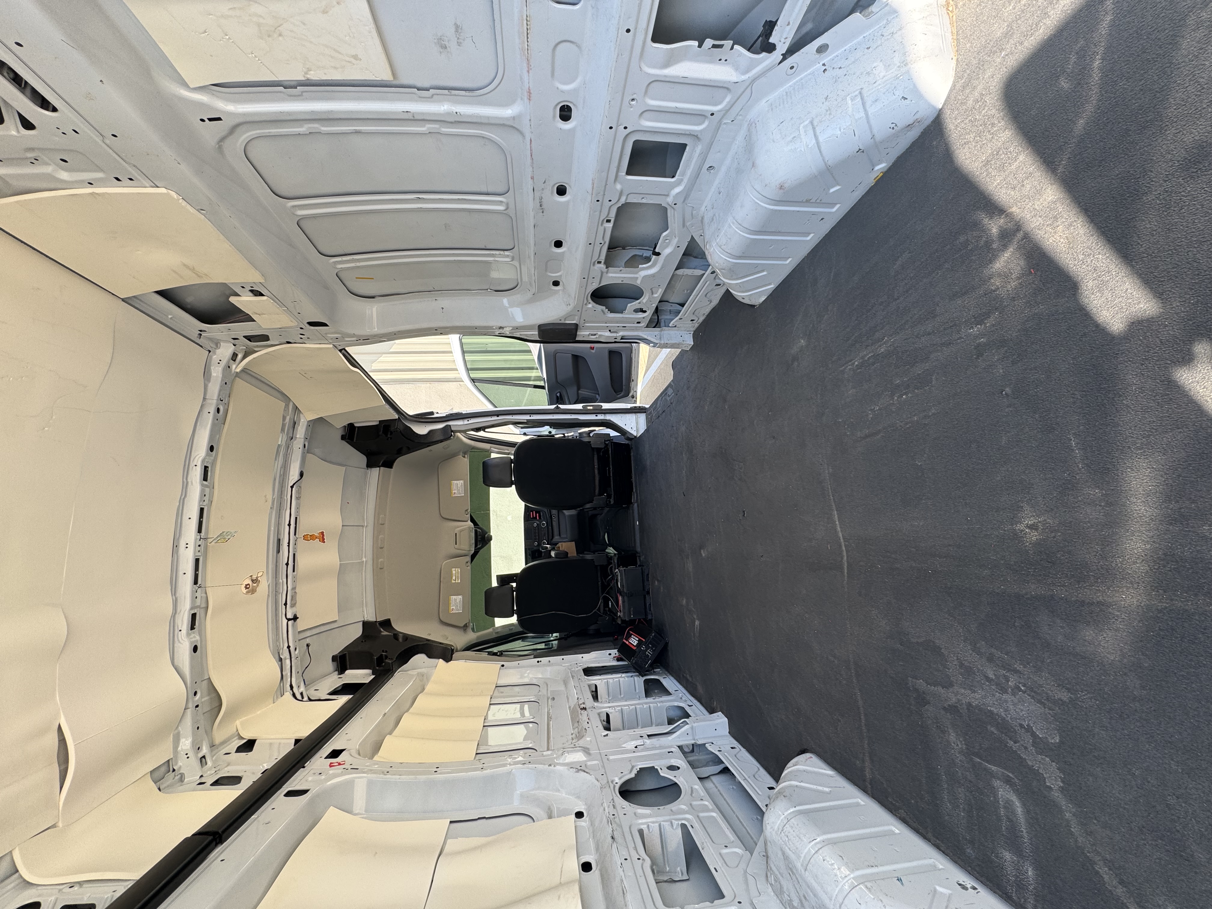 Used 2021 Ford Transit 250 148 High Roof RWD image 12