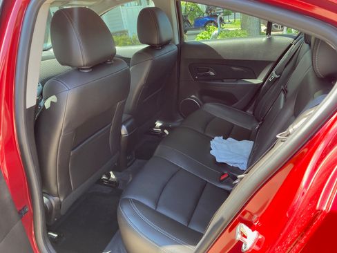 Used 2012 Chevrolet Cruze LT w/ RS Package FWD image 2