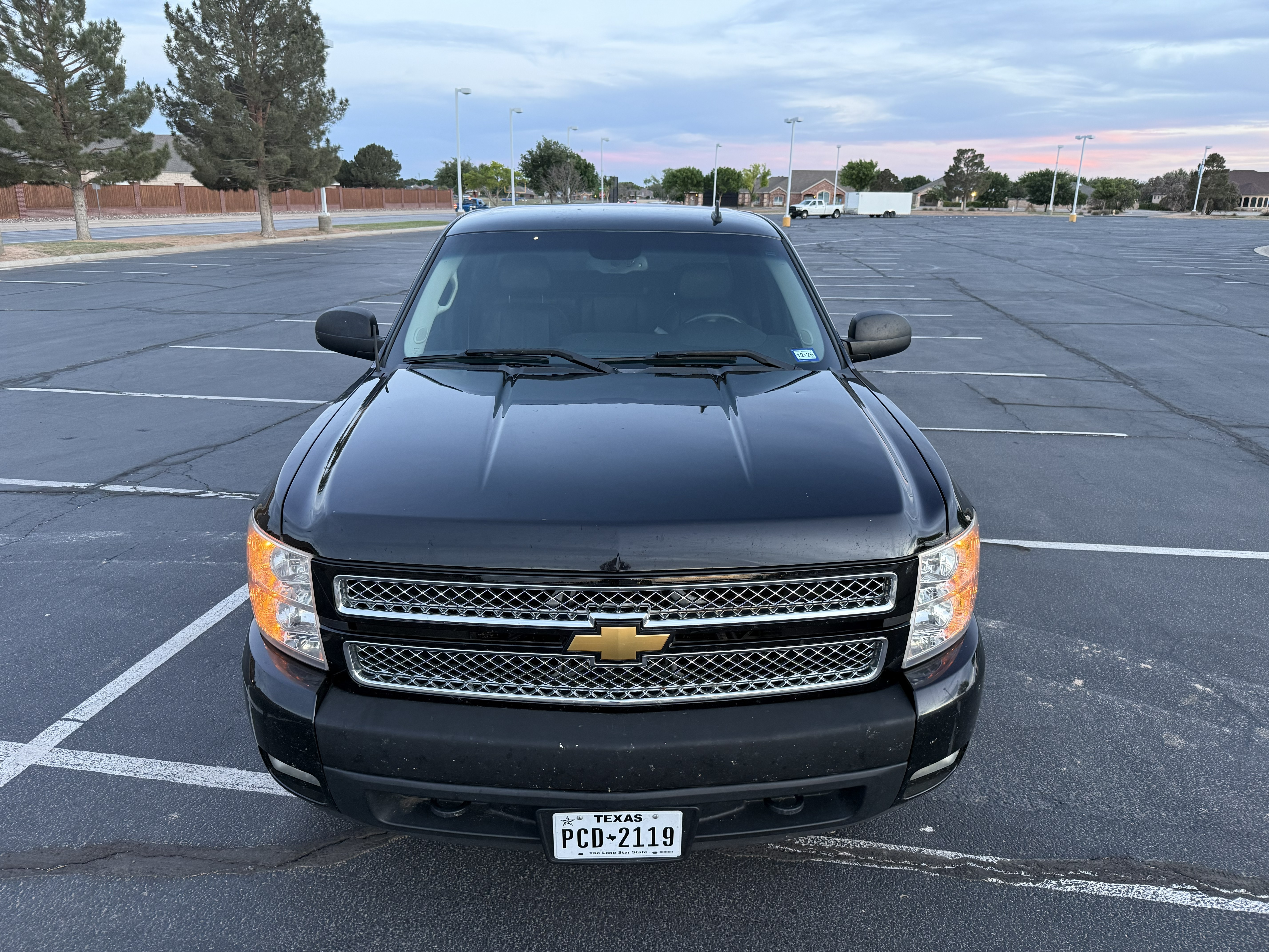 Used 2008 Chevrolet Silverado 1500 LT w/ Suspension Package, Off-Road AWD/4WD image 13