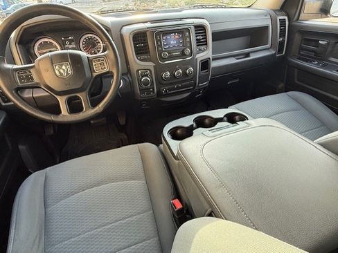 Used 2017 RAM 1500 Express image 14