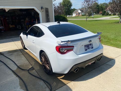 Used 2020 Subaru BRZ tS image 8