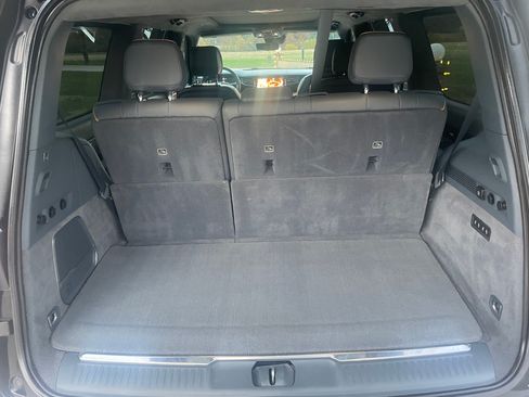 Used 2022 Jeep Grand Wagoneer Series II w/ Convenience Group III image 27