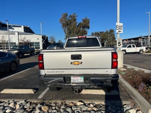 Used 2015 Chevrolet Silverado 2500 LT w/ LT Convenience Package AWD/4WD image 4