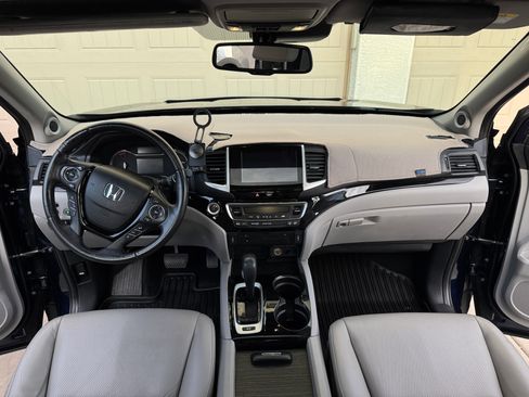 Used 2018 Honda Ridgeline RTL-E image 17