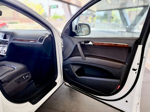 Used 2015 Audi Q7 3.0T Premium Plus image 17