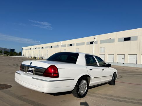Used 2008 Mercury Grand Marquis LS image 9