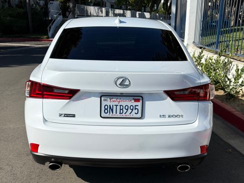 Used 2016 Lexus IS 200t RWD image 13
