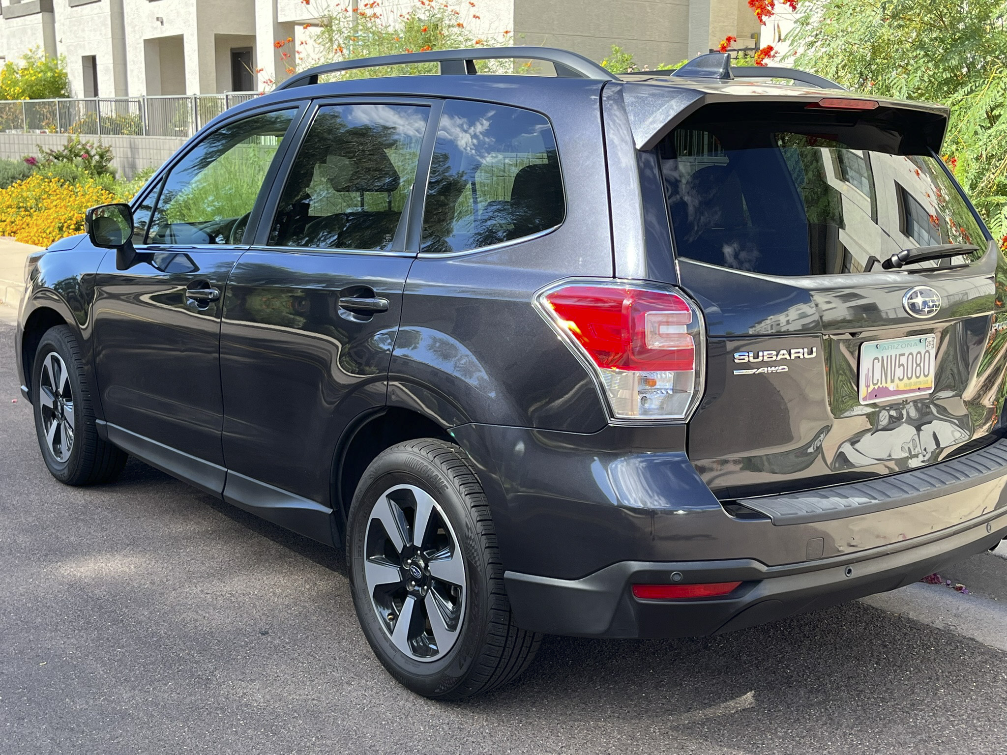 Used 2018 Subaru Forester 2.5i Limited AWD/4WD image 8