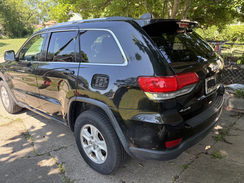 Used 2015 Jeep Grand Cherokee Laredo w/ Quick Order Package 23E AWD/4WD image 8