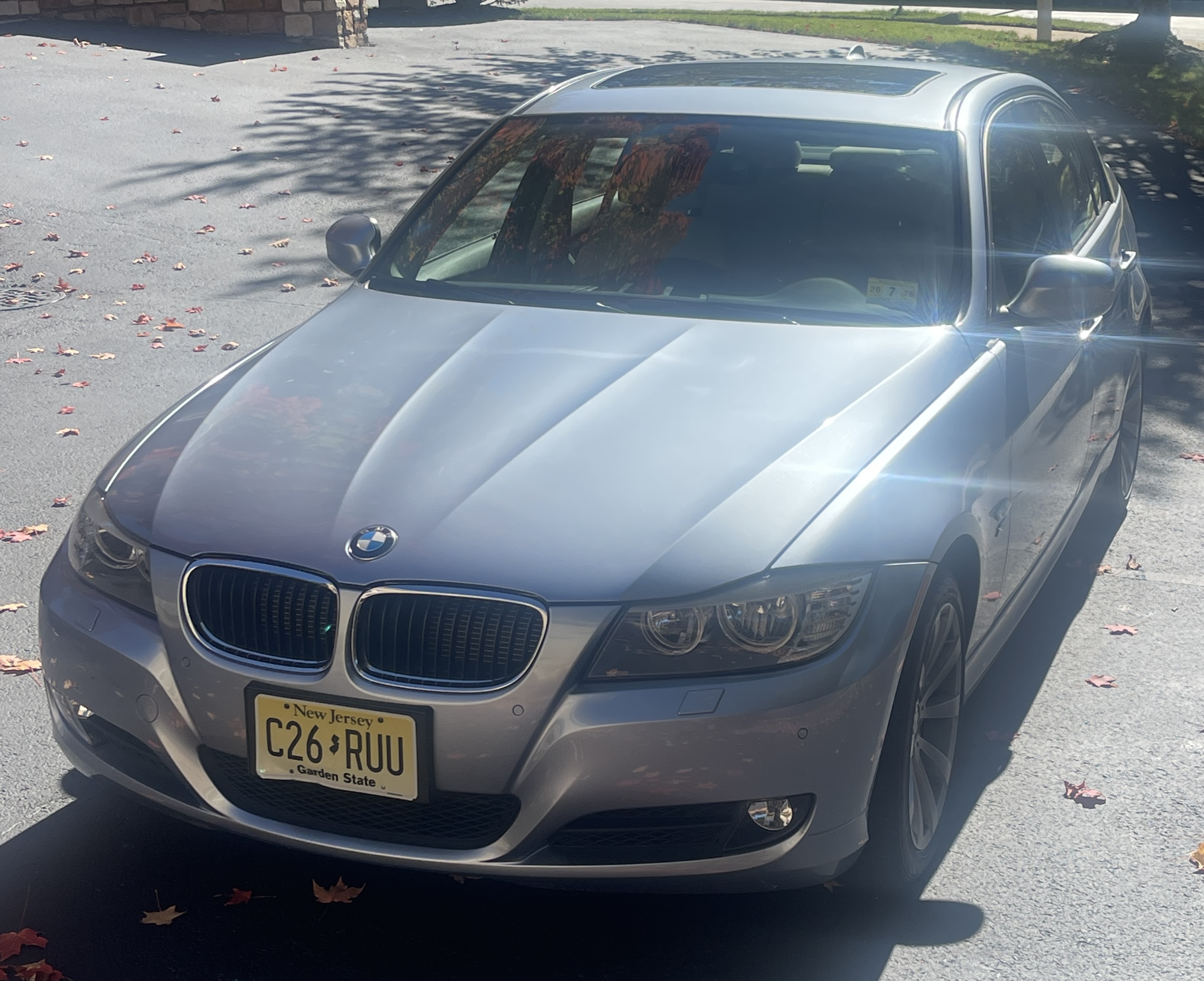 Used 2011 BMW 328i xDrive Sedan AWD/4WD image 1