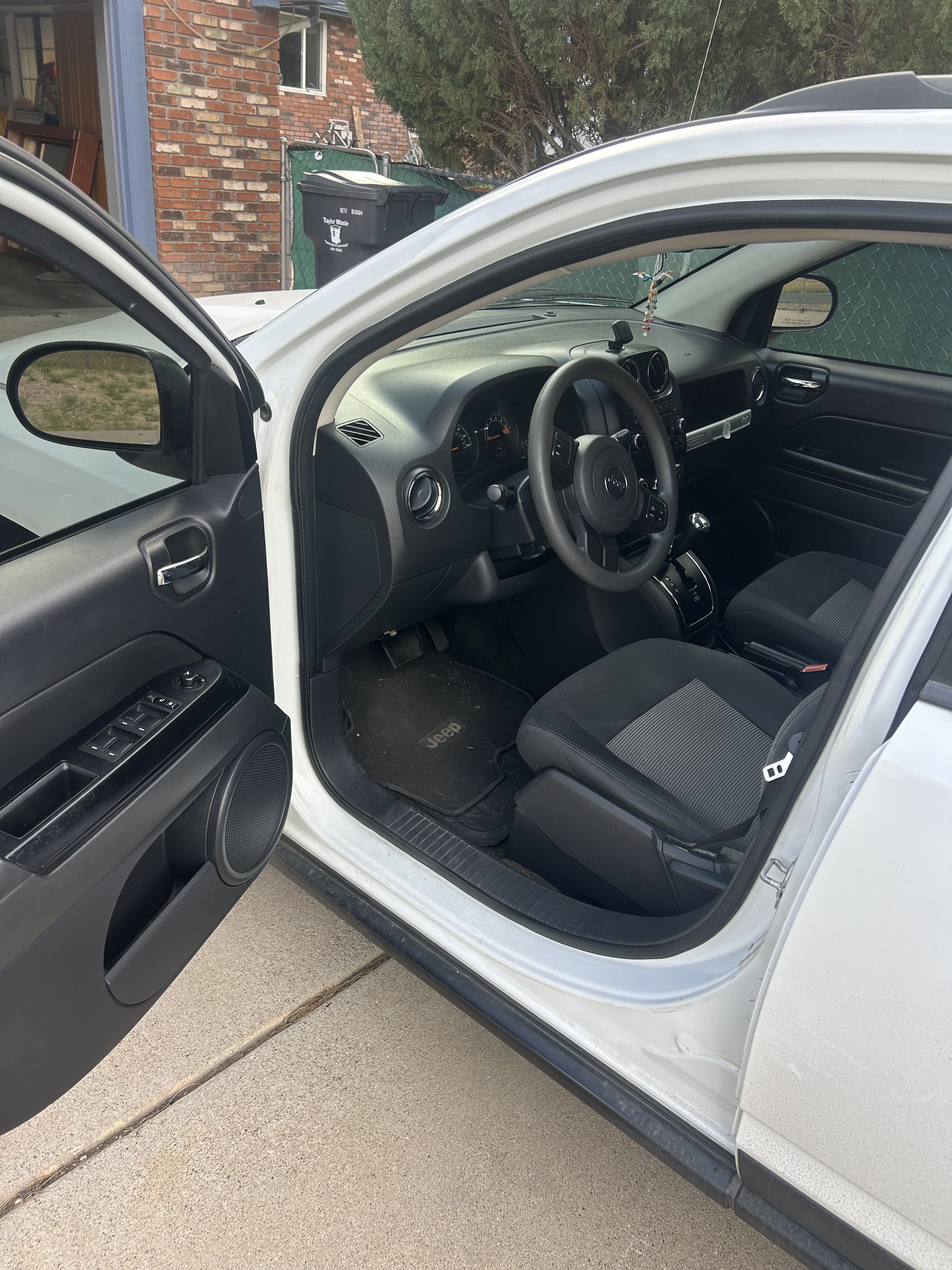 Used 2017 Jeep Compass Sport w/ Power Value Group FWD image 11
