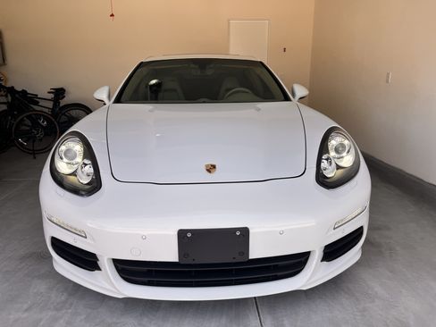 Used 2014 Porsche Panamera image 10