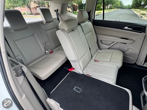 Used 2018 Volkswagen Atlas SEL w/ R-Line Package image 22