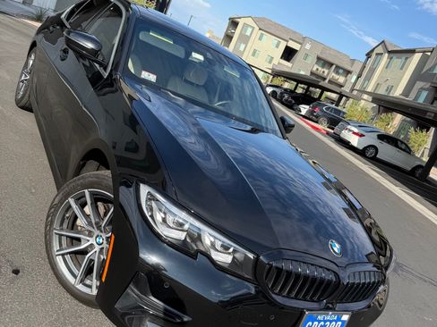 Used 2019 BMW 330i xDrive 330i xDrive Sedan 4D w/ Driving Assistance Package image 4