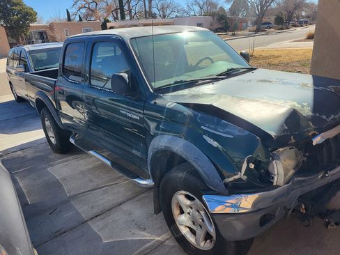 Used 2001 Toyota Tacoma PreRunner image 4