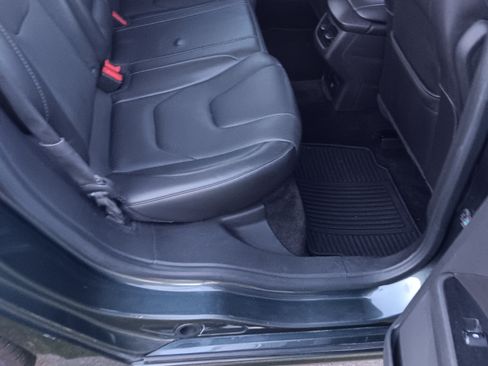 Used 2015 Ford Fusion Titanium image 6