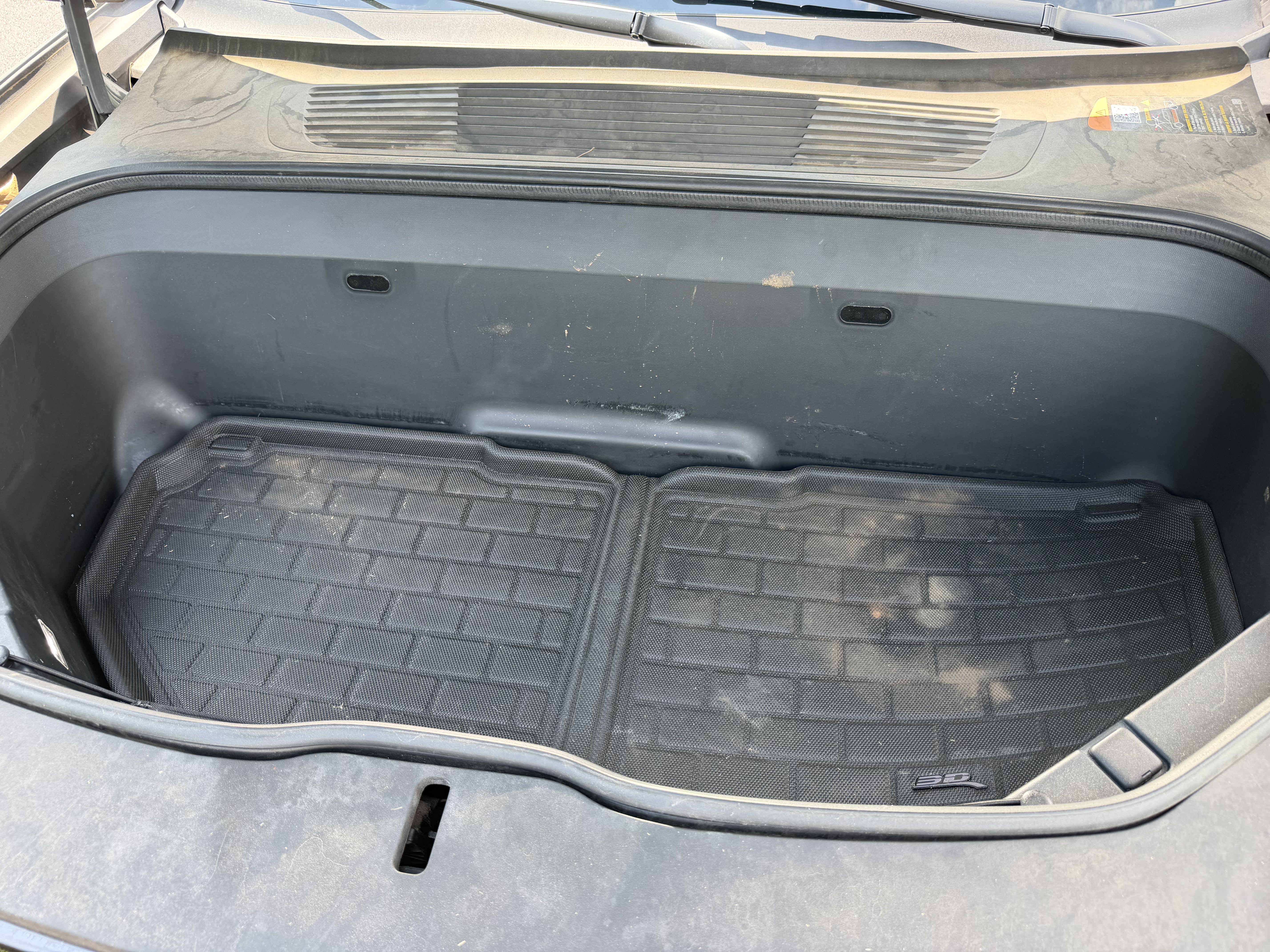 Used 2022 Rivian R1T Launch Edition AWD/4WD image 25
