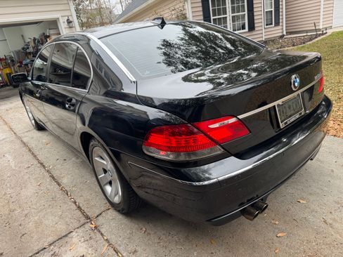 Used 2007 BMW 750Li RWD image 4