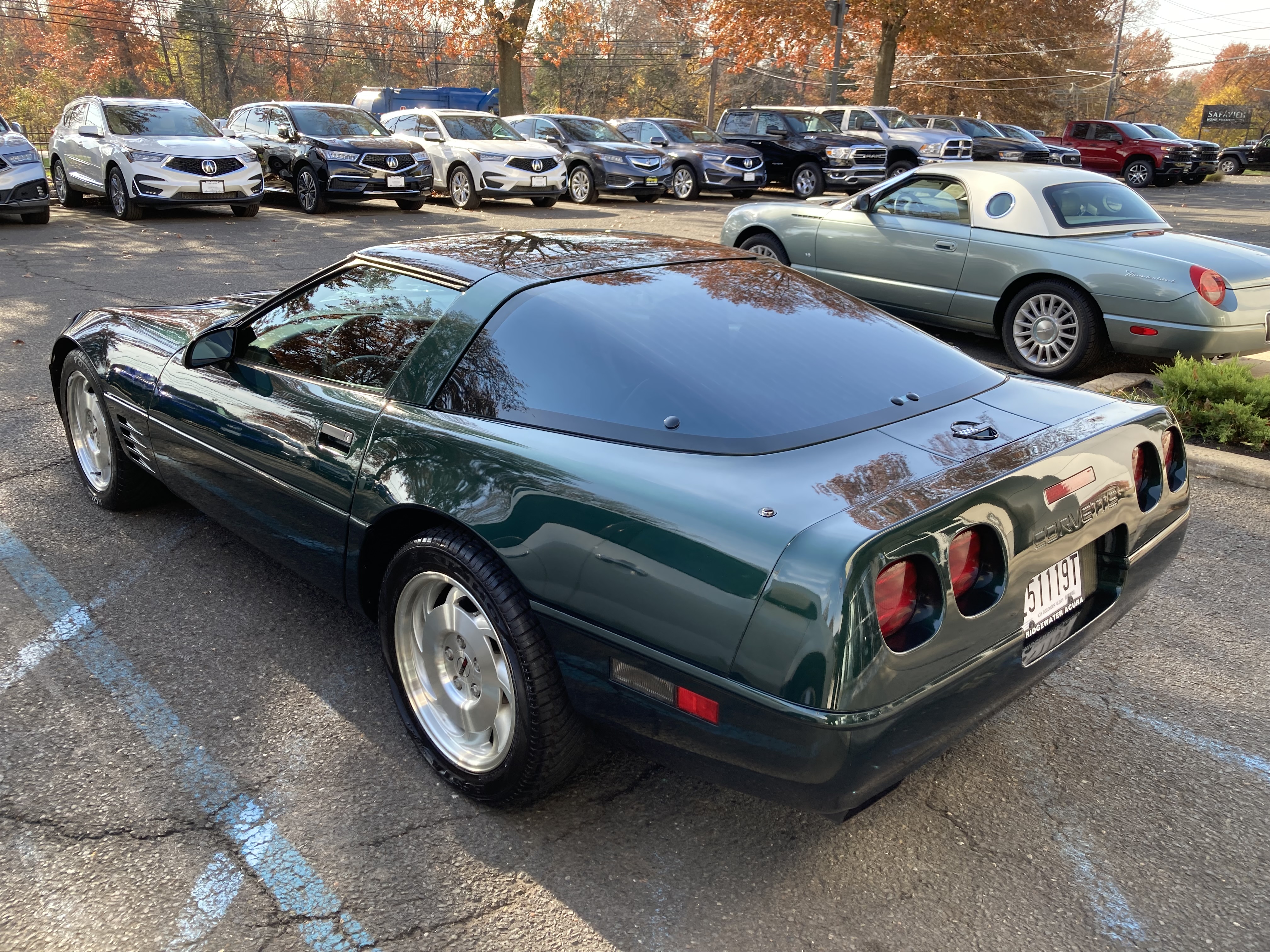 Used 1993 Chevrolet Corvette Coupe RWD image 17