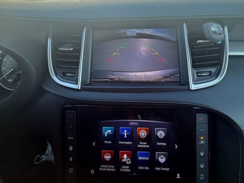 Used 2019 INFINITI QX50 Luxe FWD image 14